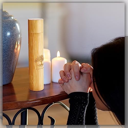 Thyle 2-Piece Bamboo Ash Urn Set with Black Velvet Bags