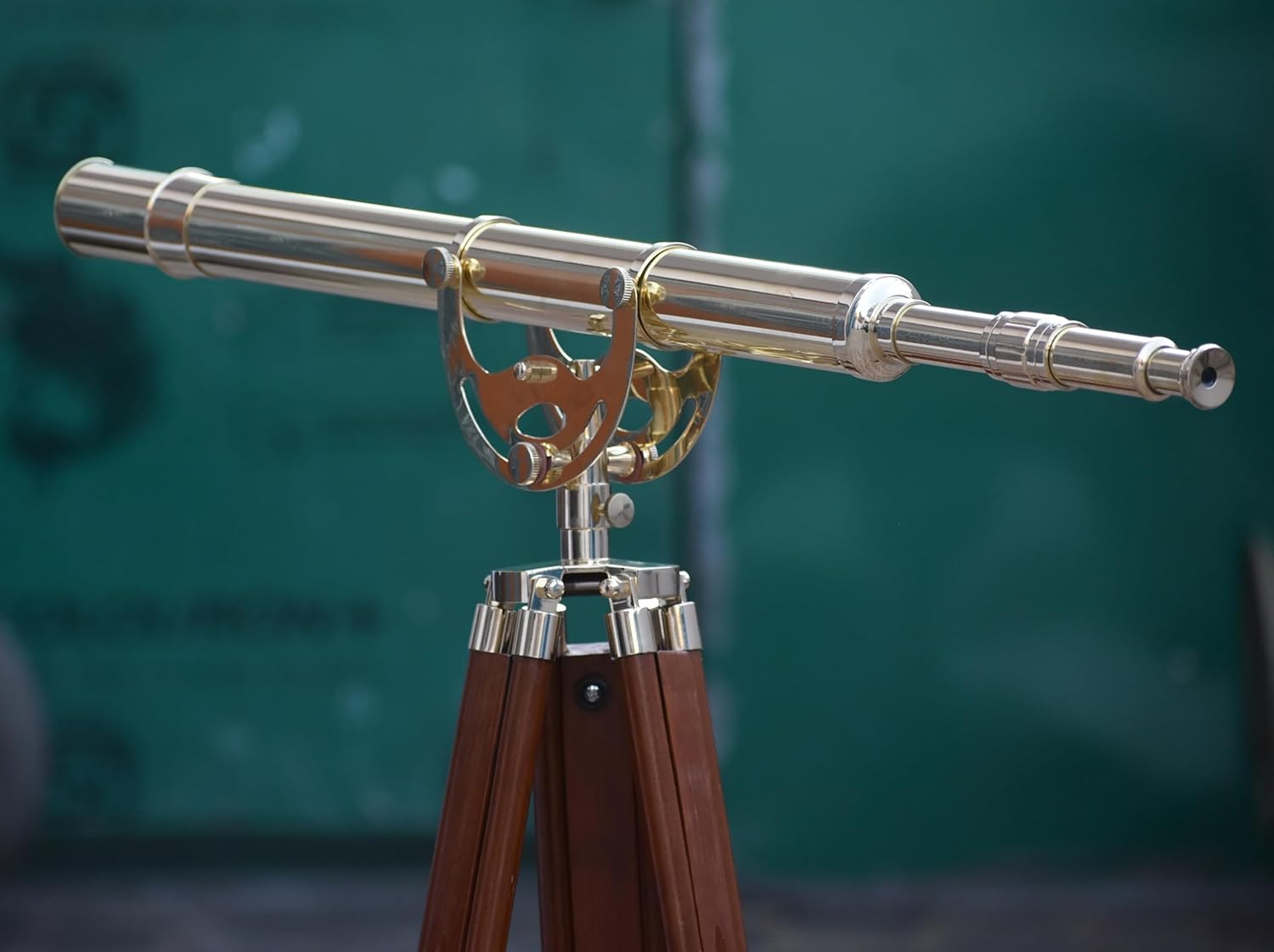 Classic Brass Telescope with Wooden Stand for Home and Office Dcor