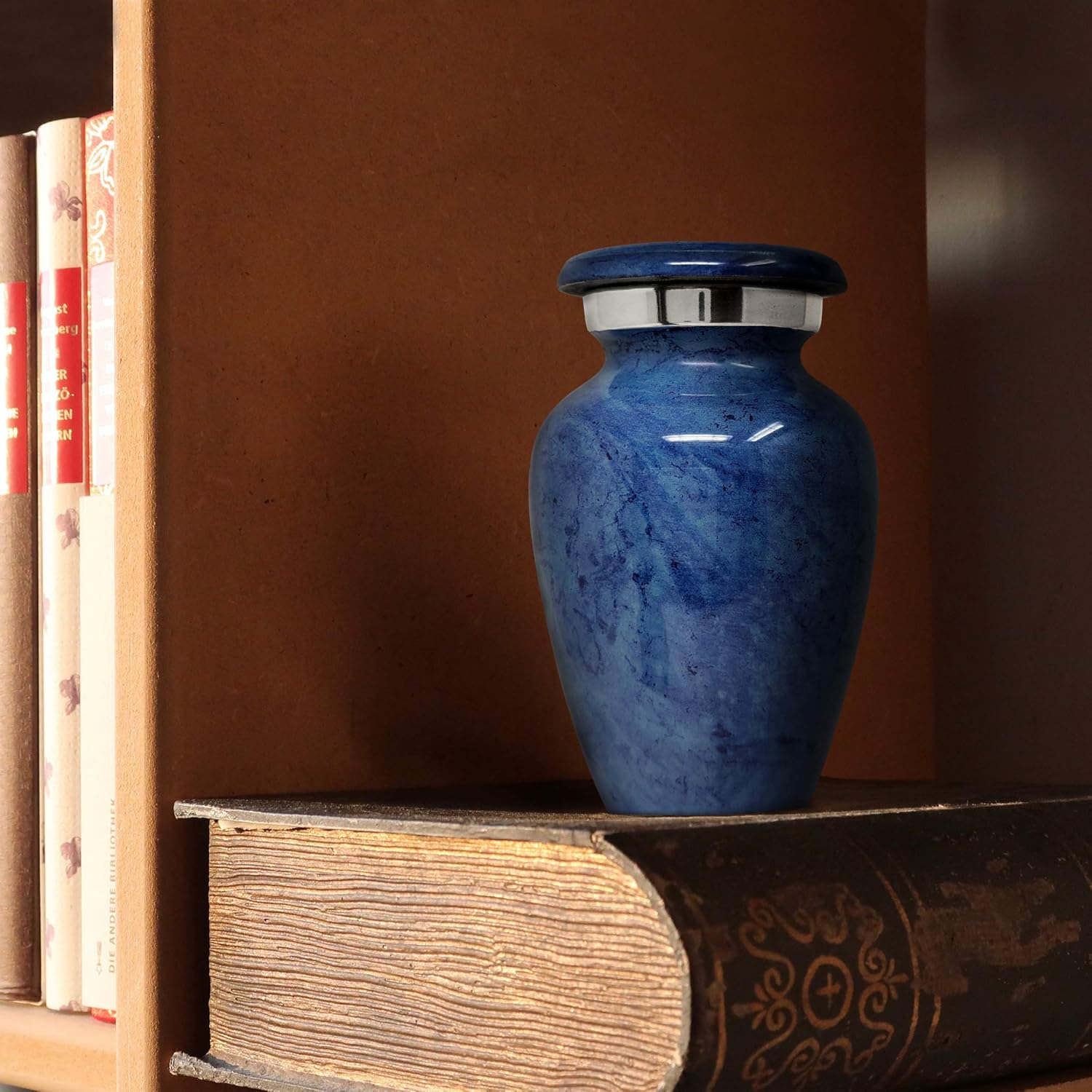 Small Cremation Urn for Human Ashes Keepsake - Miniature Memorial Urn Personal Tribute for Loved Ones